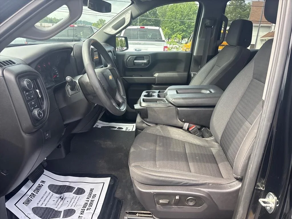 Used 2024 Black Chevrolet Custom image 24
