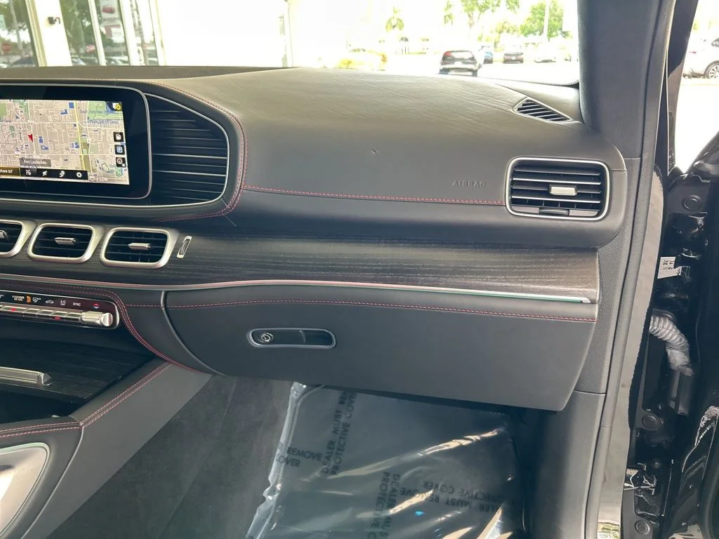 Used 2022 Black Mercedes-Benz GLE 63 S AMG® image 32