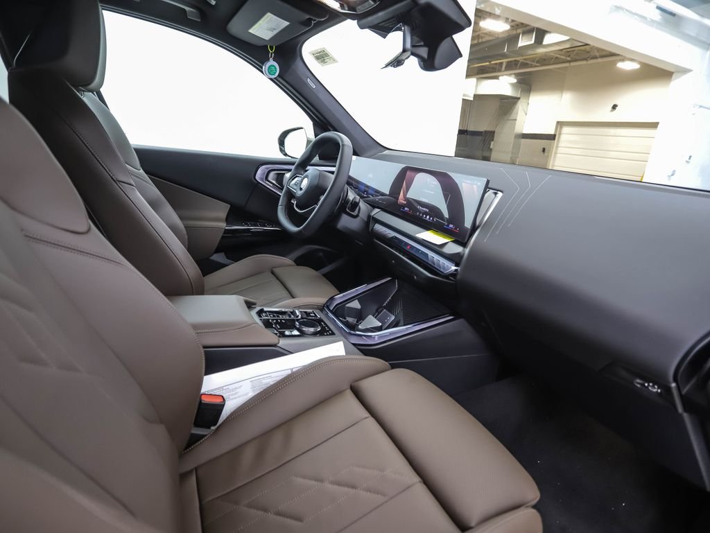 Used 2026 Gray Metallic BMW 30 xDrive image 30