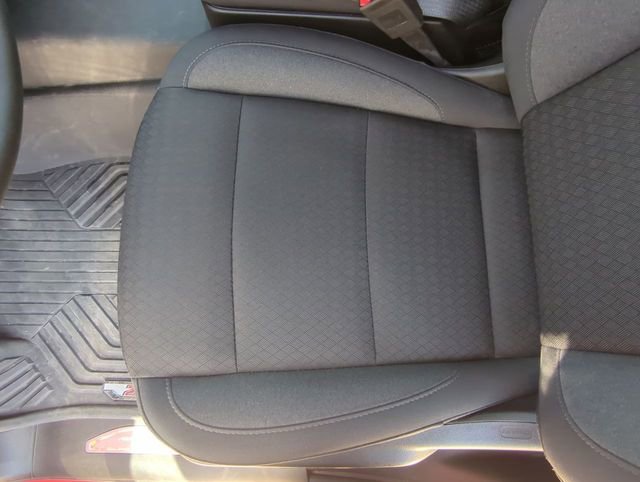 2025 Chevrolet Silverado 1500 LT - Photo 22