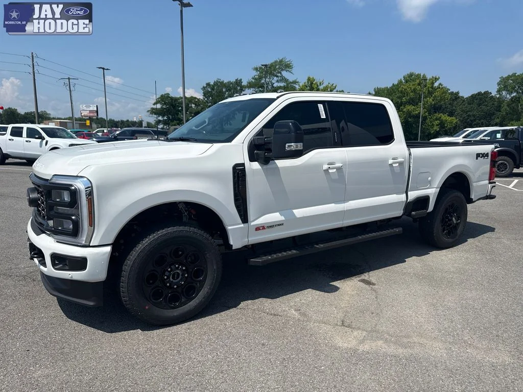 New 2026 Star White Metallic Tri-Coat Ford F-250® Lariat® image 2