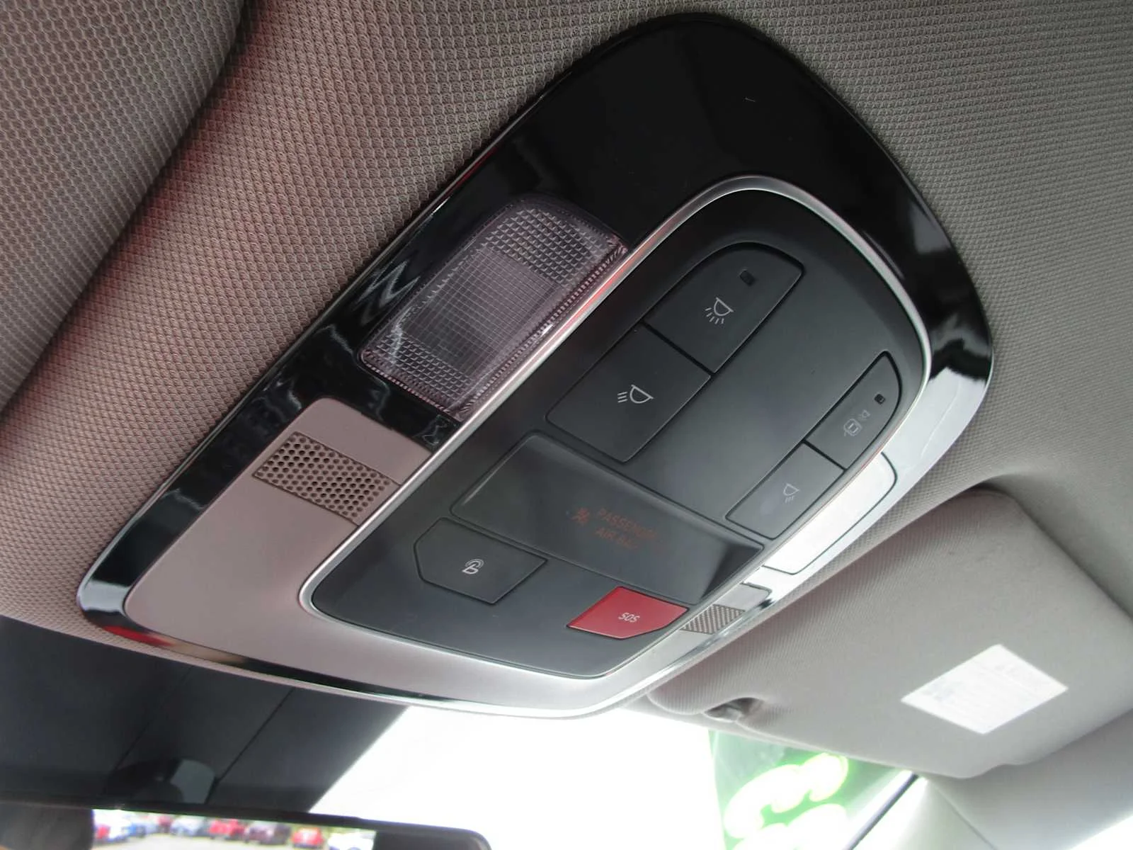 Used 2023 Portofino Gray Hyundai SEL image 25