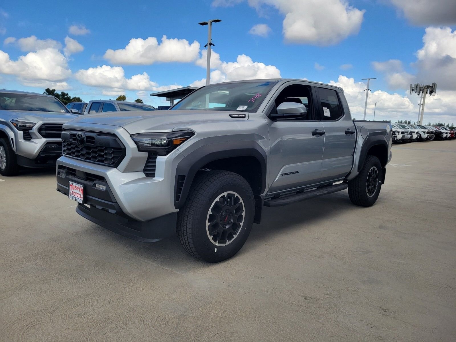 2026 Toyota Tacoma i-FORCE MAX Tacoma TRD Off-Road