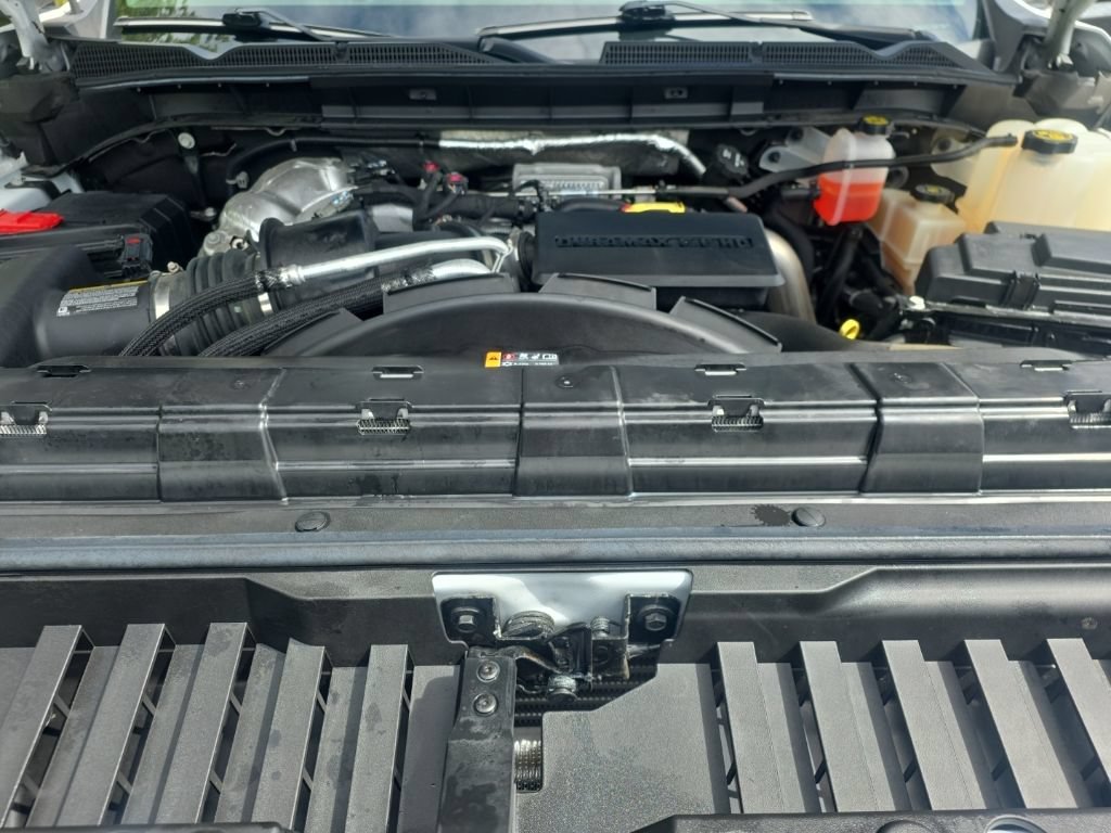 Used 2022 SUMMIT WHITE GMC Denali image 18