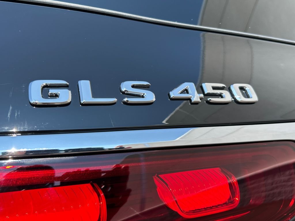 New 2026 Black Mercedes-Benz GLS 450 image 32