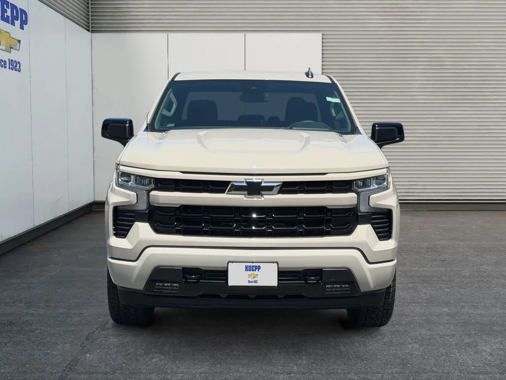 New 2026 White Sands Chevrolet RST image 8