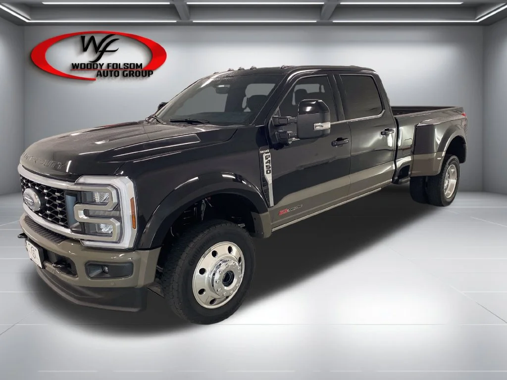 Used 2026 Agate Black Met Ford XL image 3