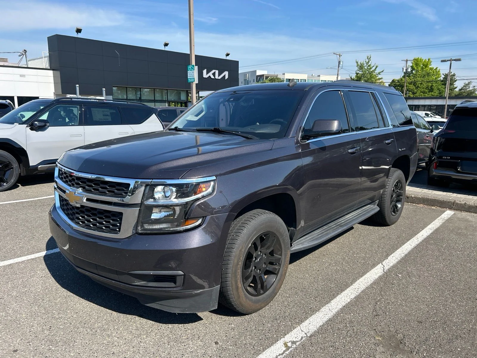 Used 2015 Gray Chevrolet LT image 1