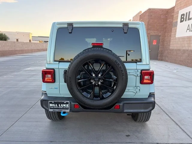 Used 2024 Earl Clearcoat Jeep Sahara 4xe image 8