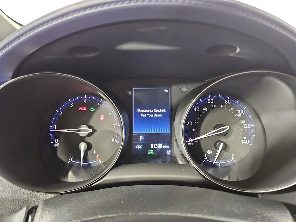 Used 2022 Blue Toyota XLE image 16