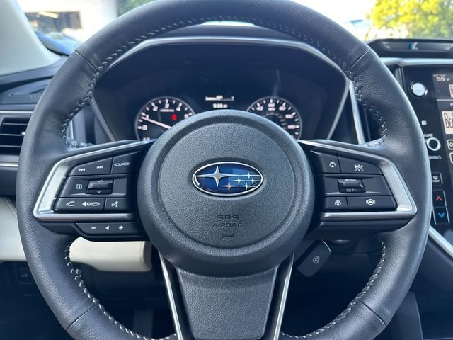 New 2026 CRYSTAL WHITE PEARL Subaru Limited 7-Passenger image 32