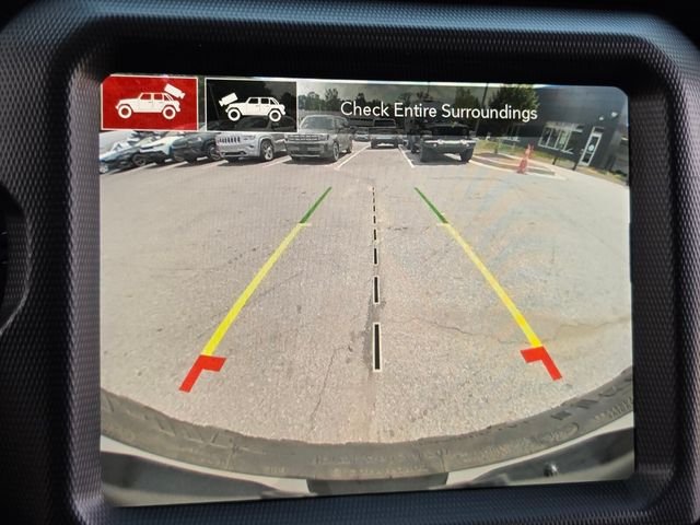 Used 2021 Silver Jeep Unlimited Rubicon 4xe image 21