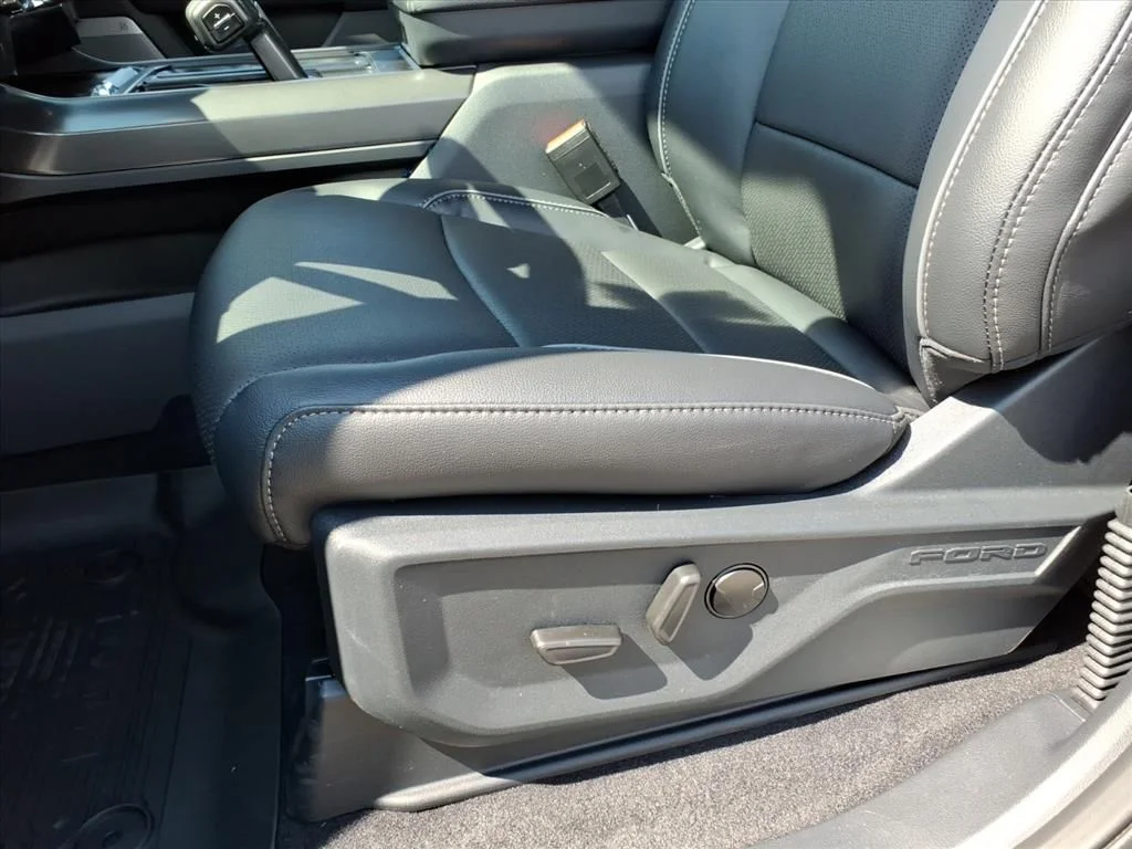 New 2026 Agate Black Metallic Ford Lariat® image 13