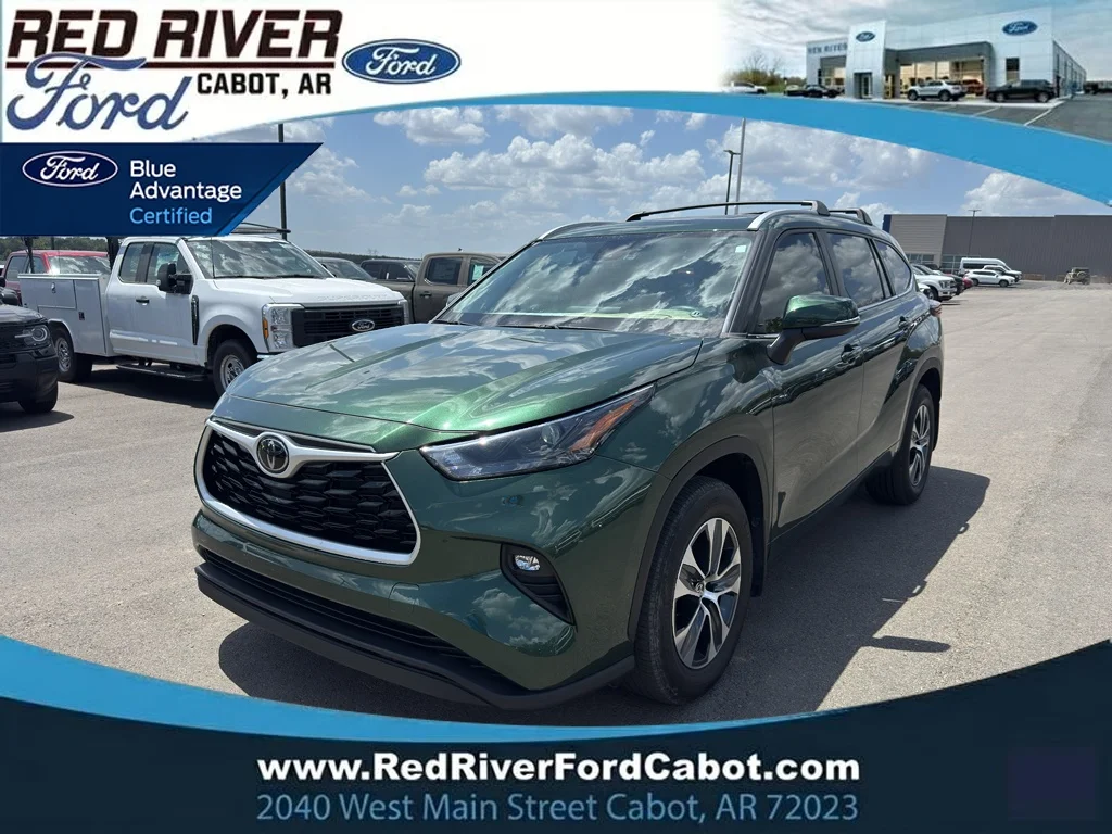 Used 2024 Cypress Toyota XLE image 1