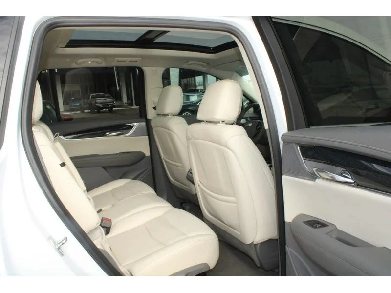 2024 Cadillac XT6 Premium Luxury - Photo 18