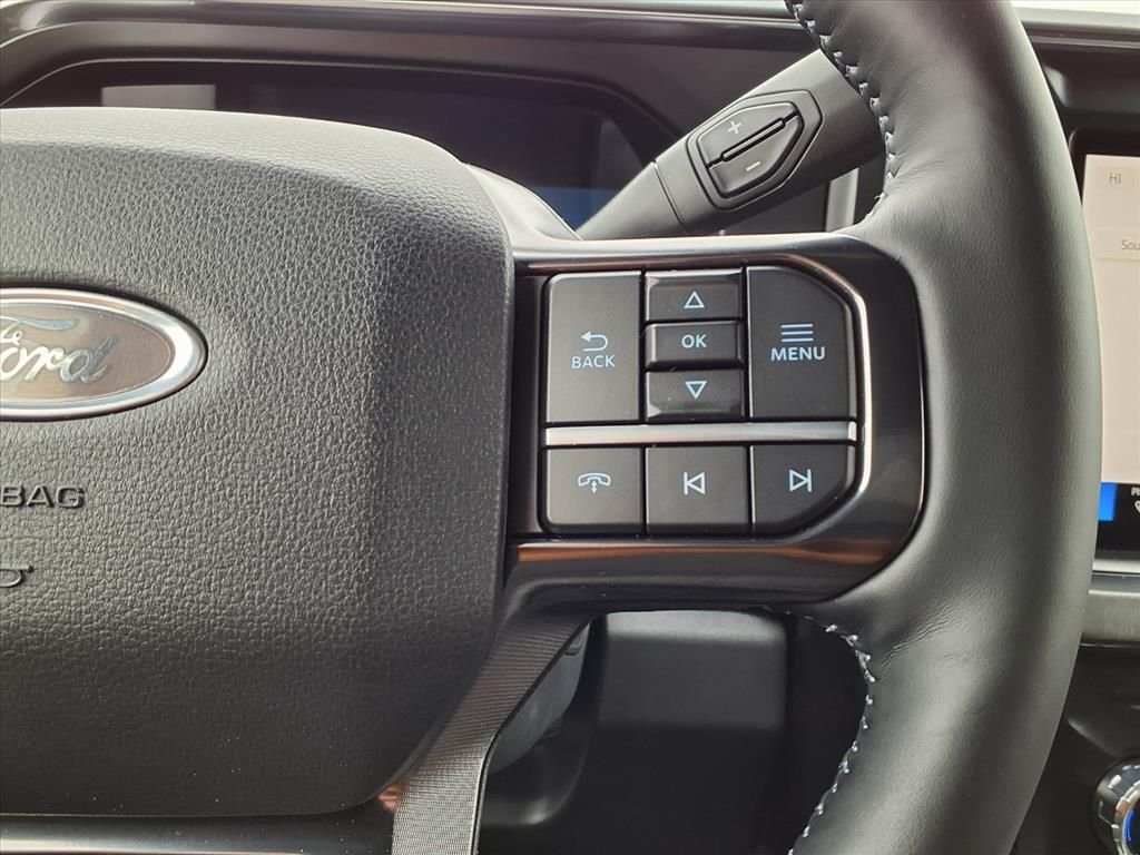 2026 Ford F-250 Super Duty Platinum - Photo 16