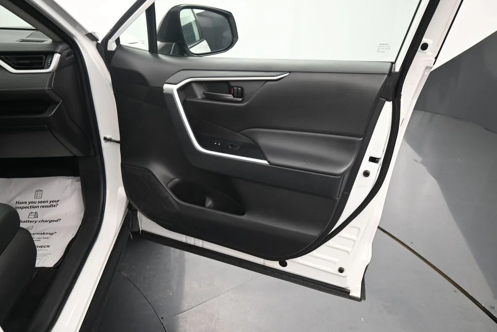 Used 2024 White Toyota LE image 11