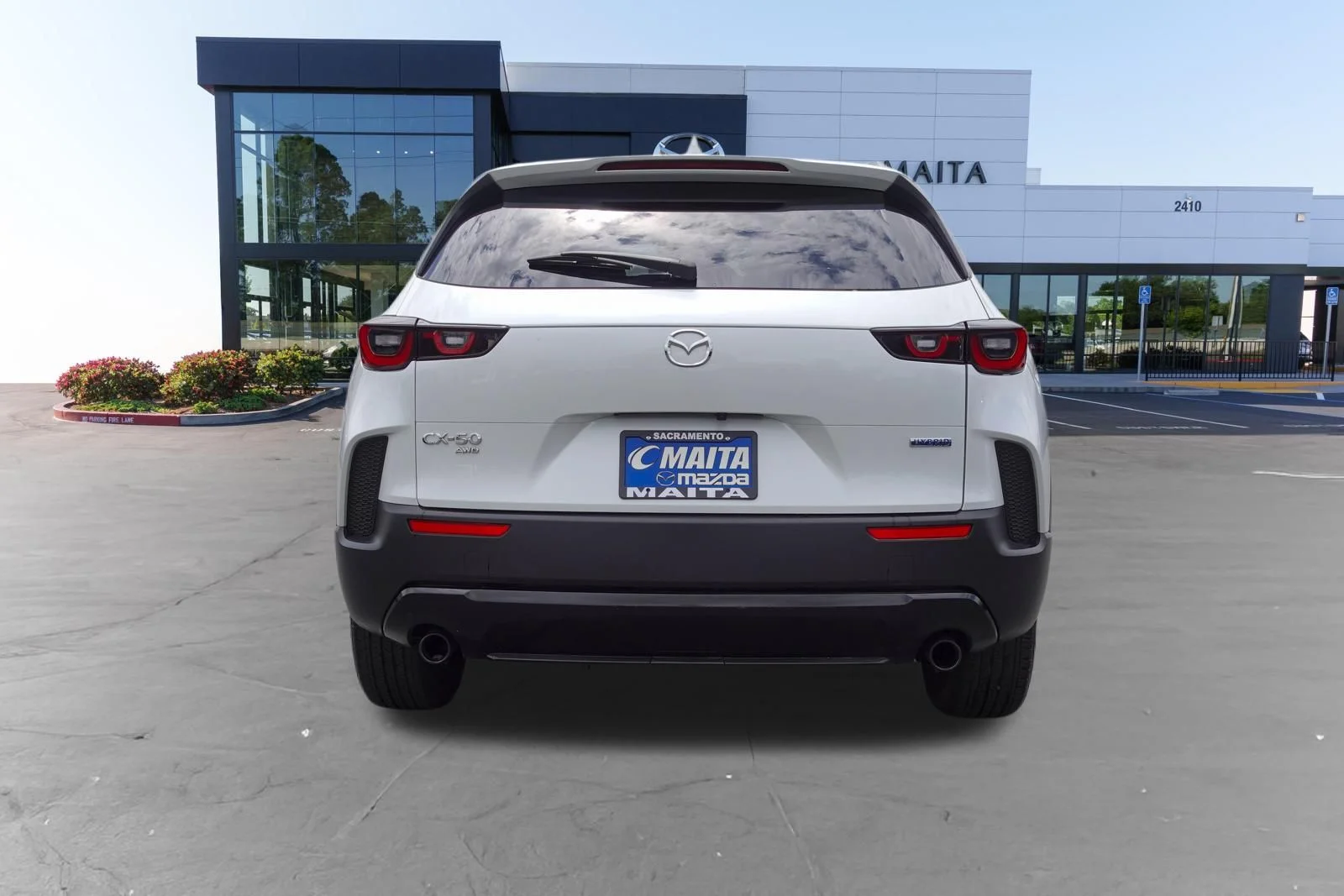 Certified Used 2025 Wind Chill Pearl Mazda Premium image 5