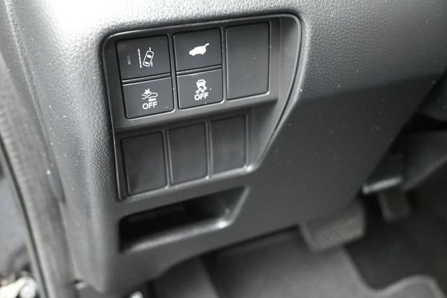 Used 2018 Crystal Black Pearl Honda EX-L image 13