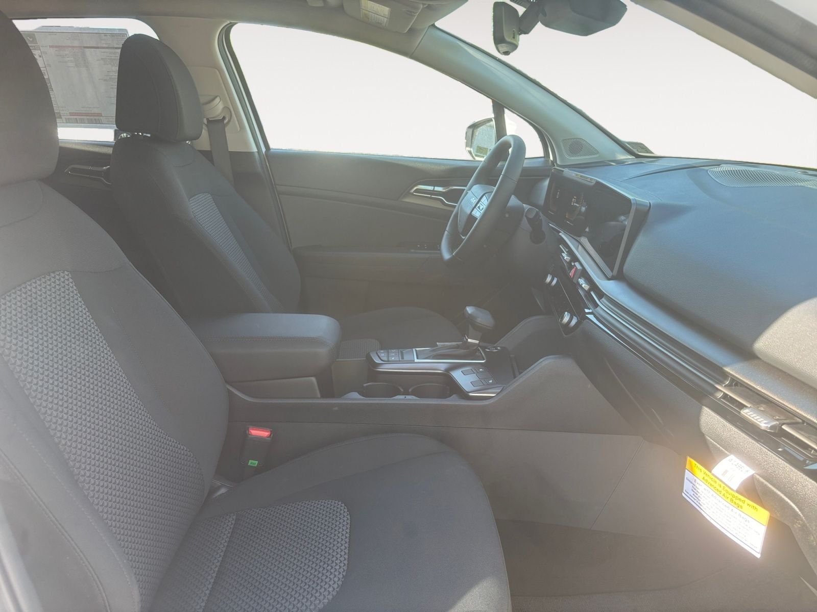 New 2026 Glacial White Pearl Kia LX image 15
