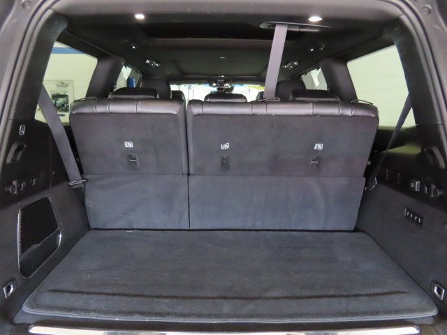 Used 2023 Bright White Clearcoat Jeep Base image 42