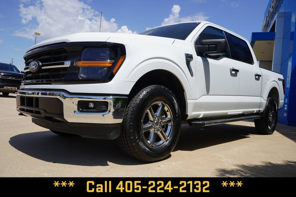 Used 2025 White Ford XLT image 4