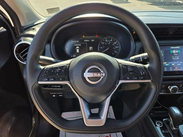 Used 2024 Gray Nissan SV image 32