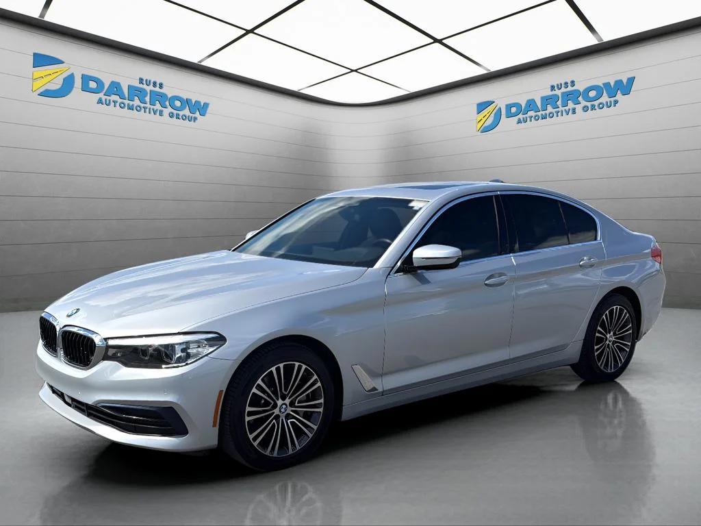 2020 BMW 5 Series 530i xDrive Sedan's photo