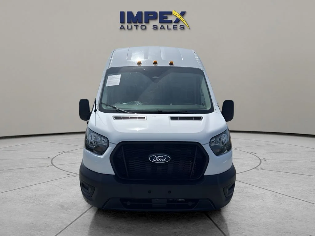 Used 2026 White Ford Base image 8
