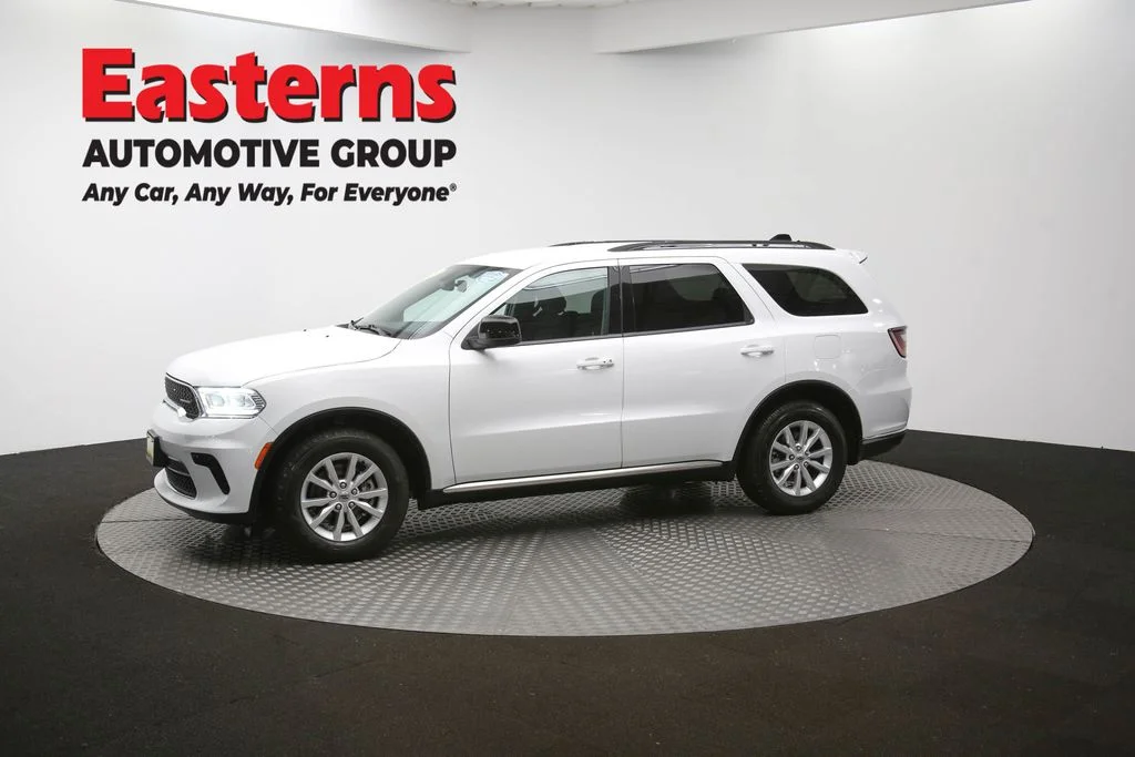 Used 2023 White Dodge SXT image 54