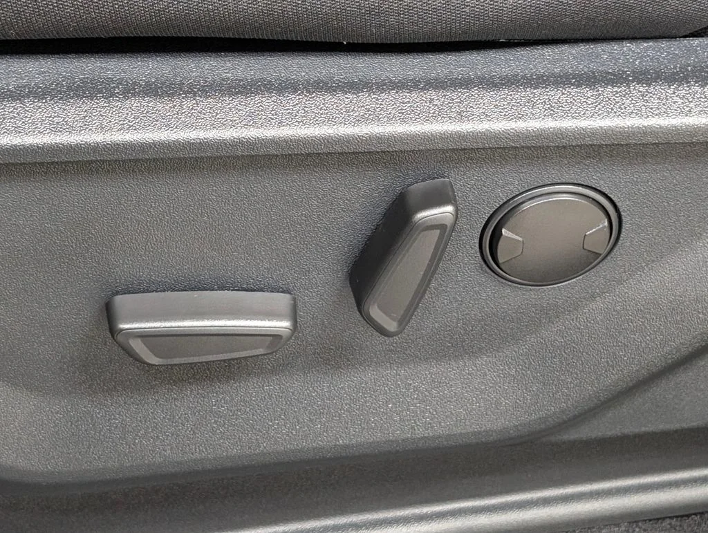 New 2026 Avalanche Ford XLT image 15