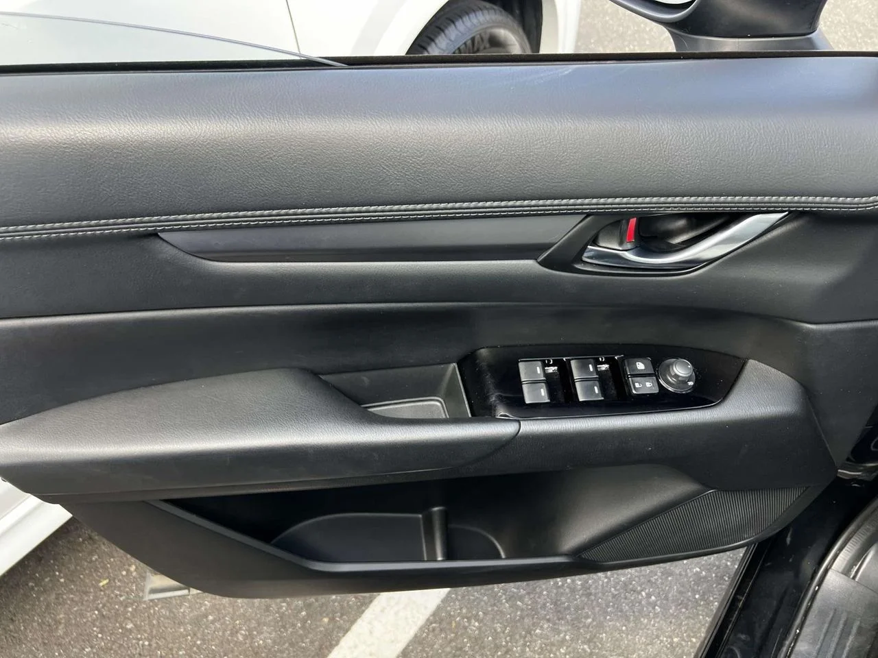 Certified Used 2025 Jet Black Mica Mazda 2.5 S Preferred image 29