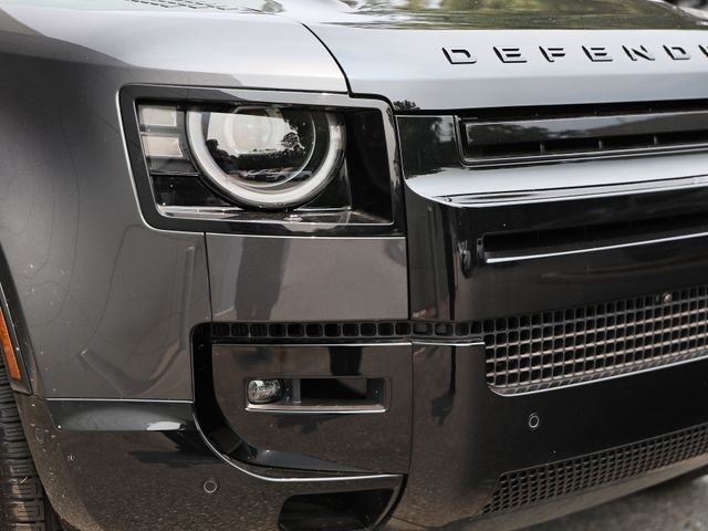 2026 Land Rover Defender X - Photo 15