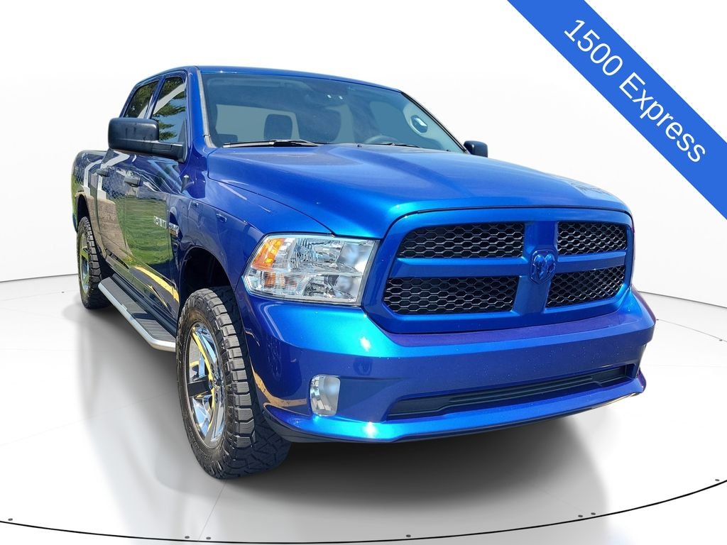 2017 RAM 1500 Express 4x4 Crew Cab 5'7's photo