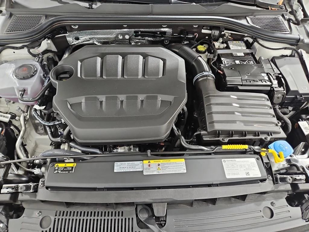 New 2026 White/off-white Volkswagen SE image 22