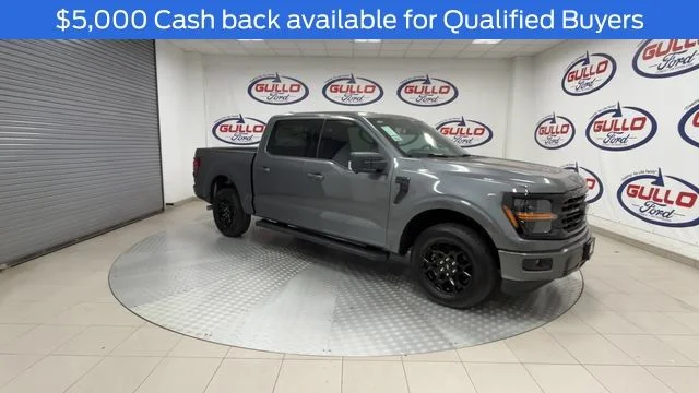 New 2026 Carbonized Gray Metallic Ford XLT image 2