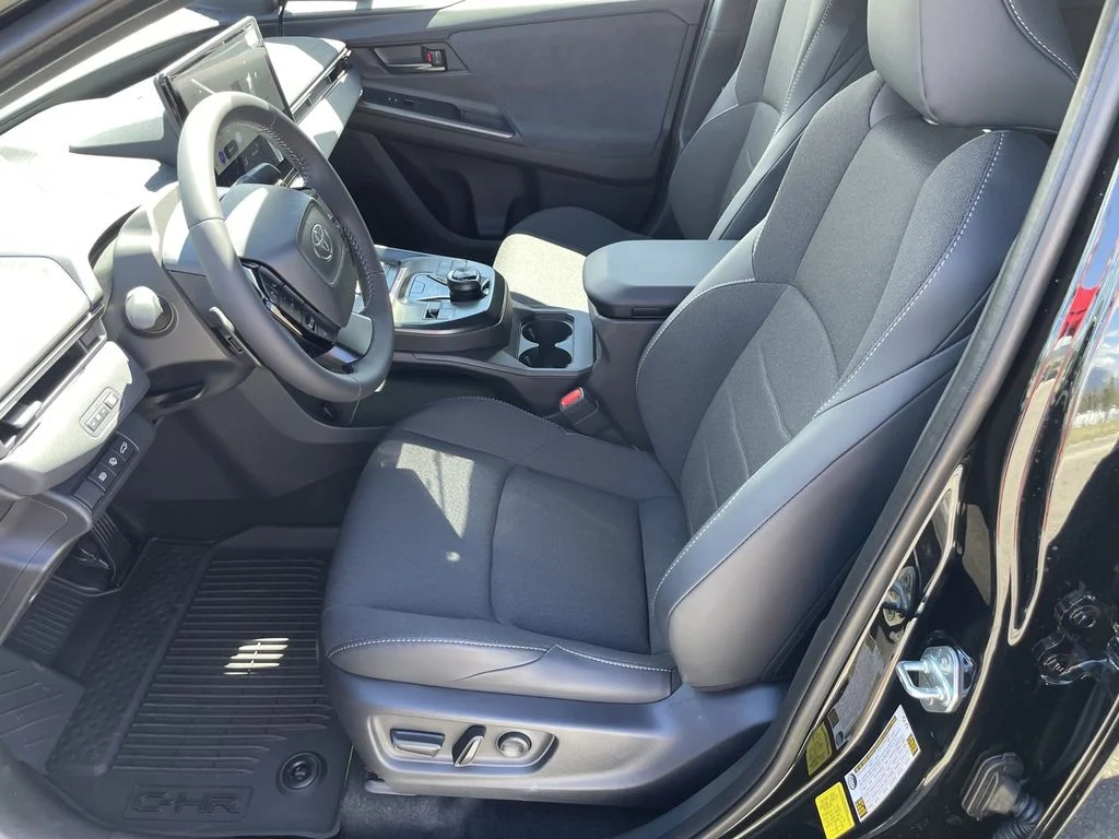 New 2026 Midnight Black Metallic Toyota SE image 15