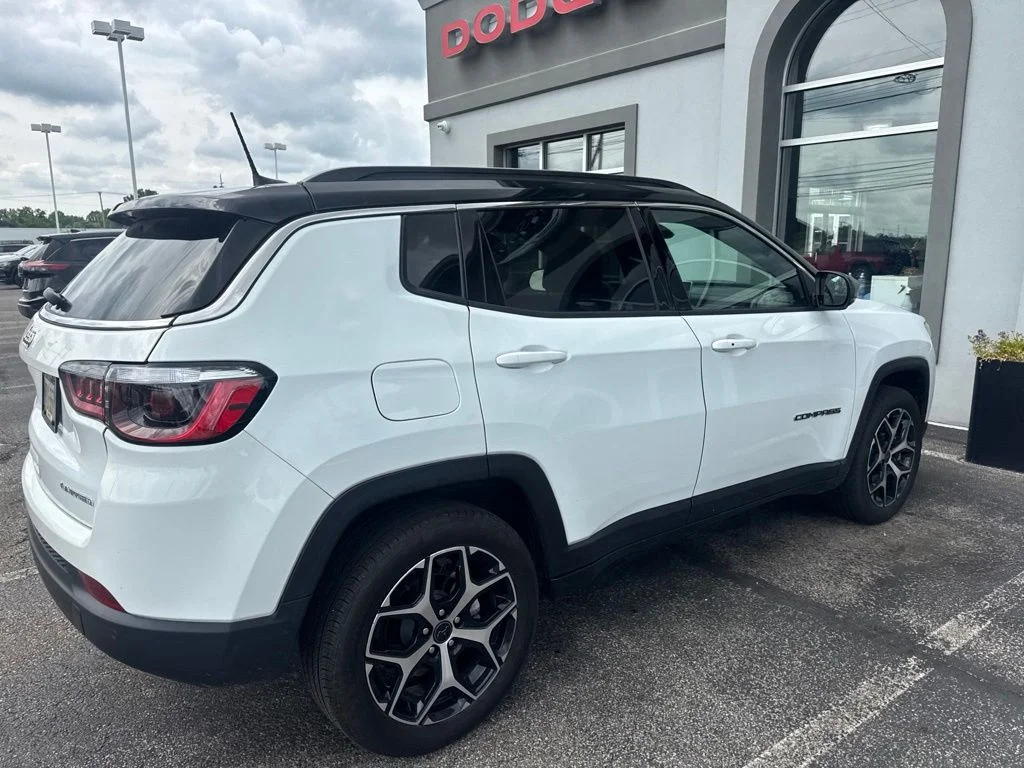 Certified Used 2025 White Jeep Limited image 10