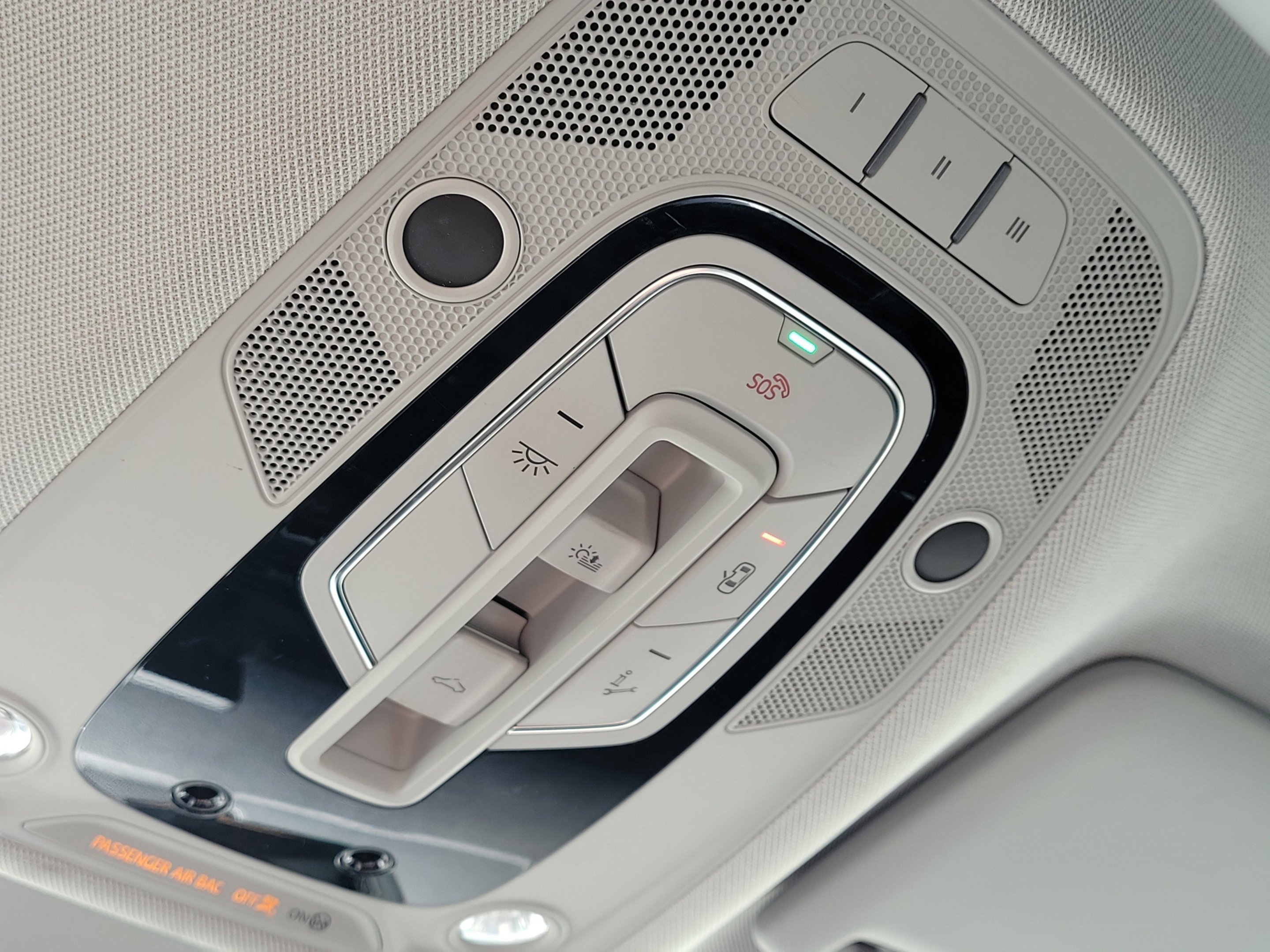 Used 2019  Audi Premium image 30