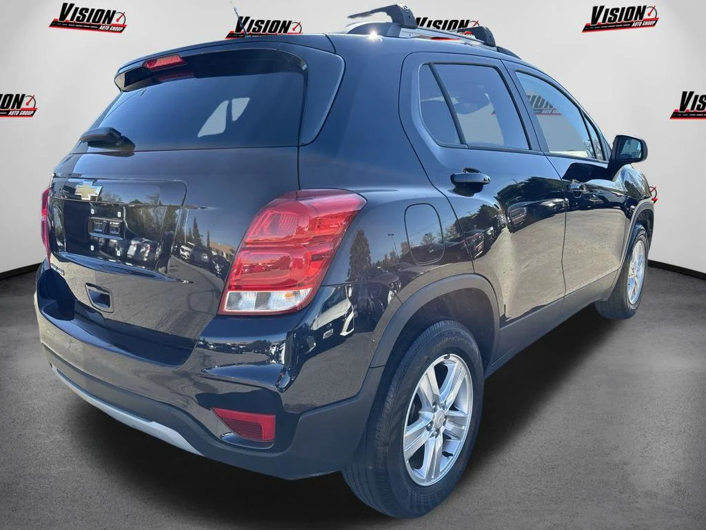 Used 2022 Blue Chevrolet LT image 5