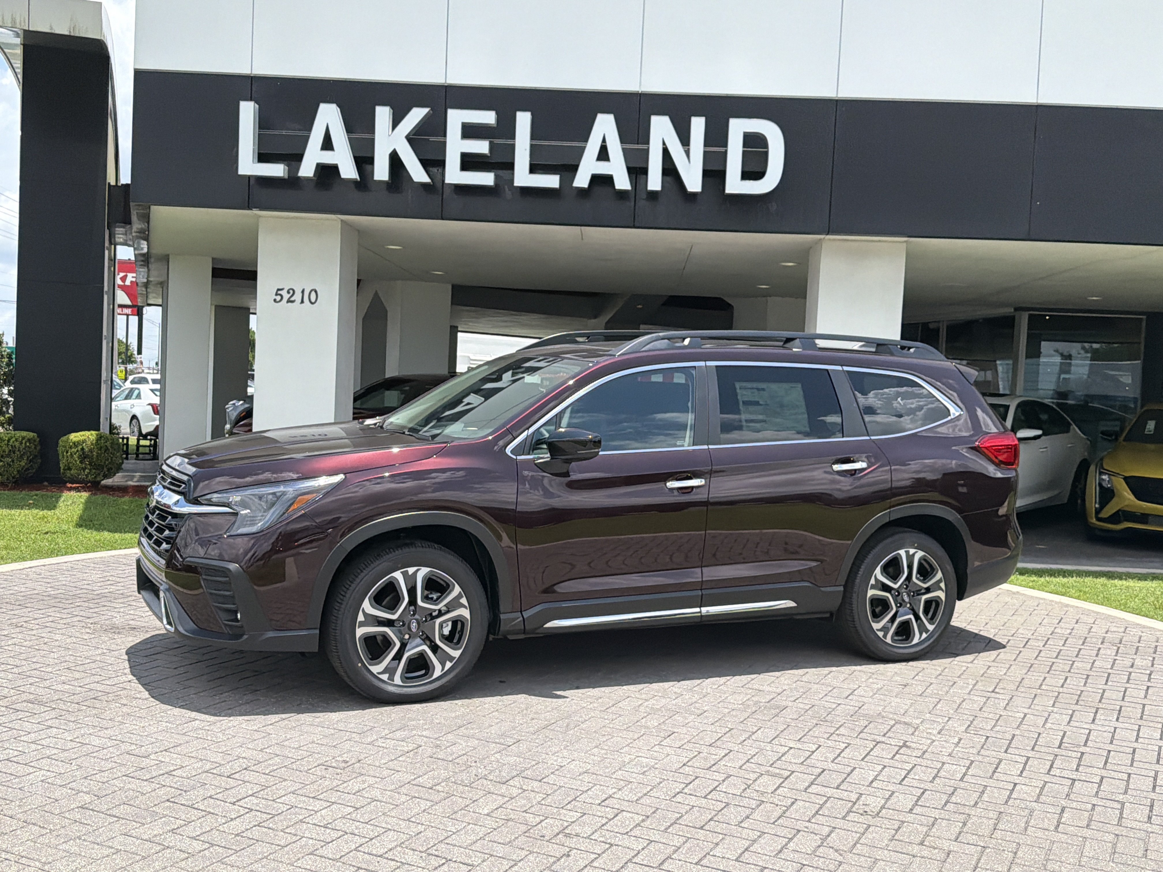 New 2026 DARK MAHOGANY PEARL Subaru Touring 7-Passenger image 2