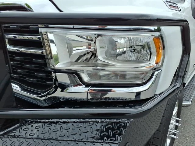 Used 2023 White Ram Big Horn image 16