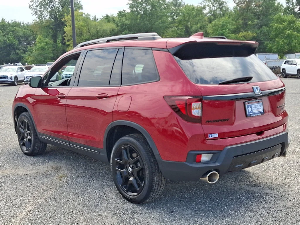 Used 2024 Red Honda AWD Black image 8
