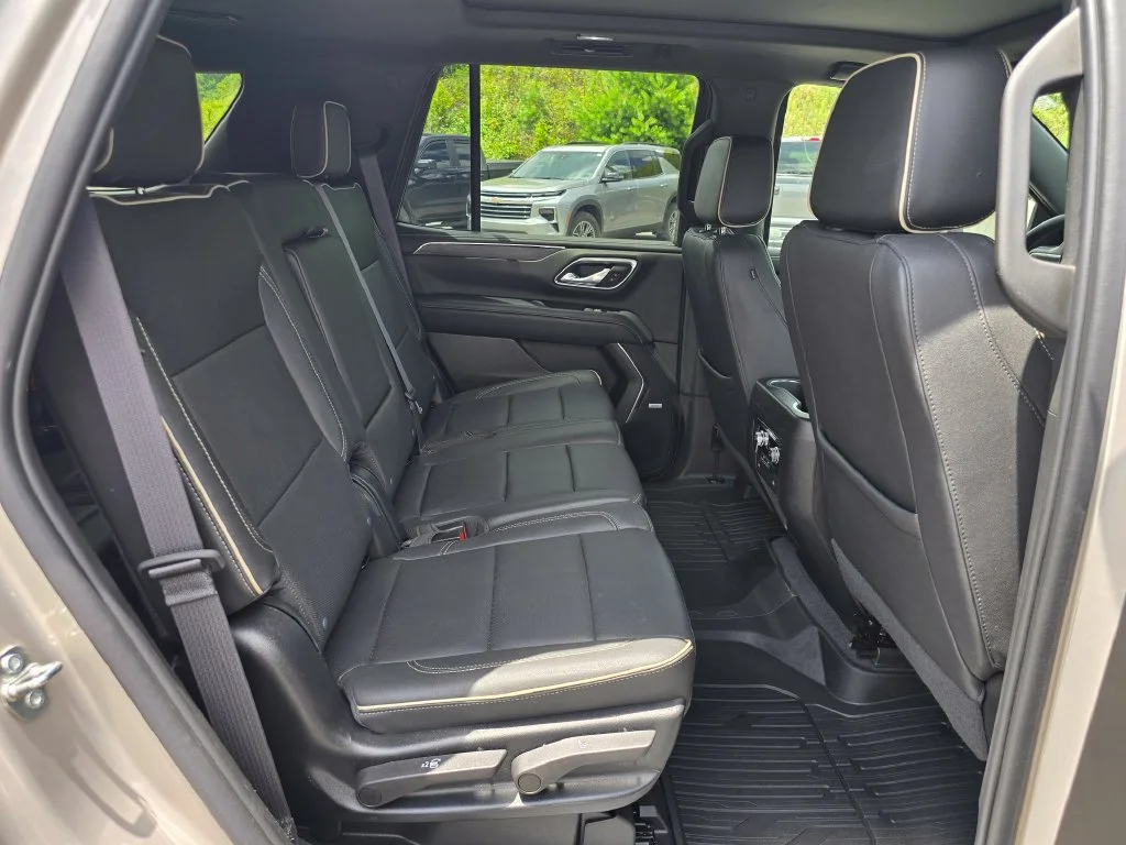 Certified Used 2023 Beige GMC SLT image 30