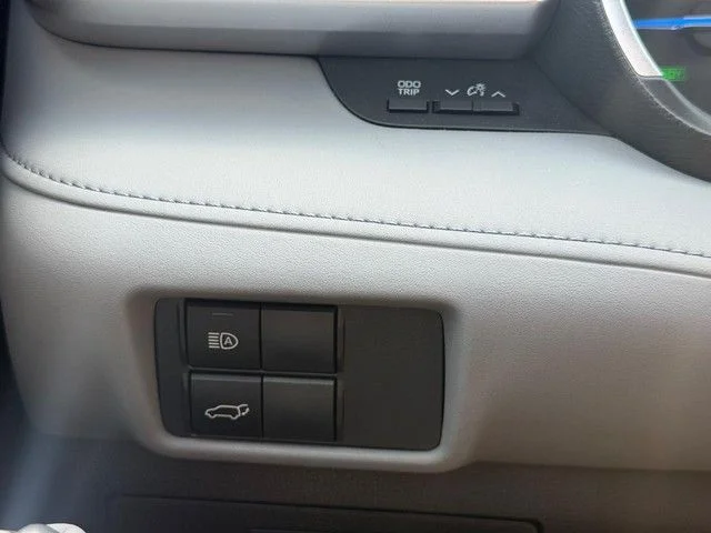 Used 2022 Gray Toyota XLE image 15