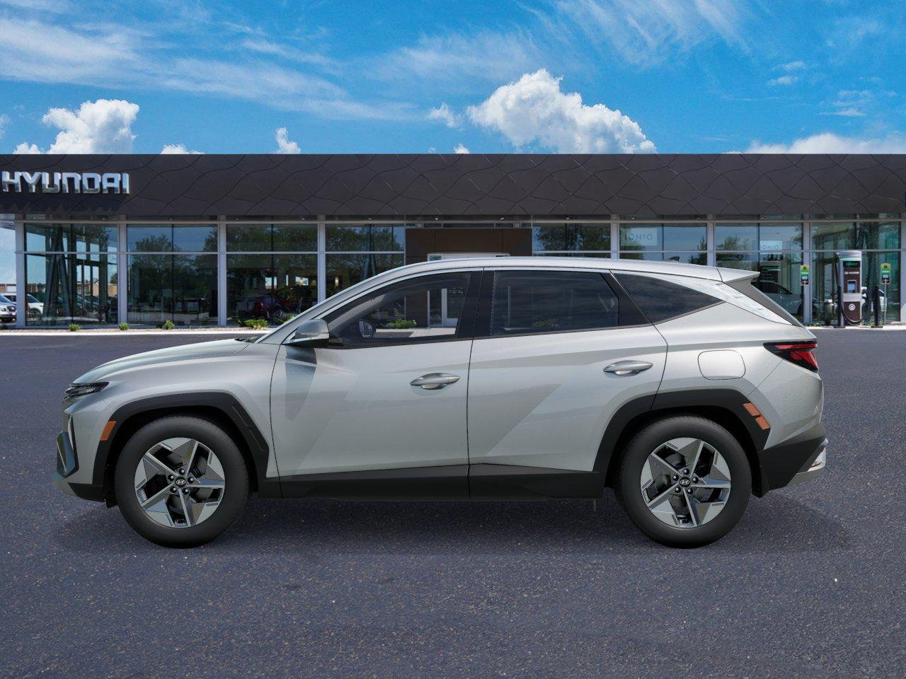 New 2026 Shimmering Silver Hyundai HEV SEL image 3