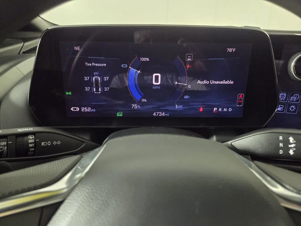Used 2025 Black Chevrolet LT1 w/PCY image 15
