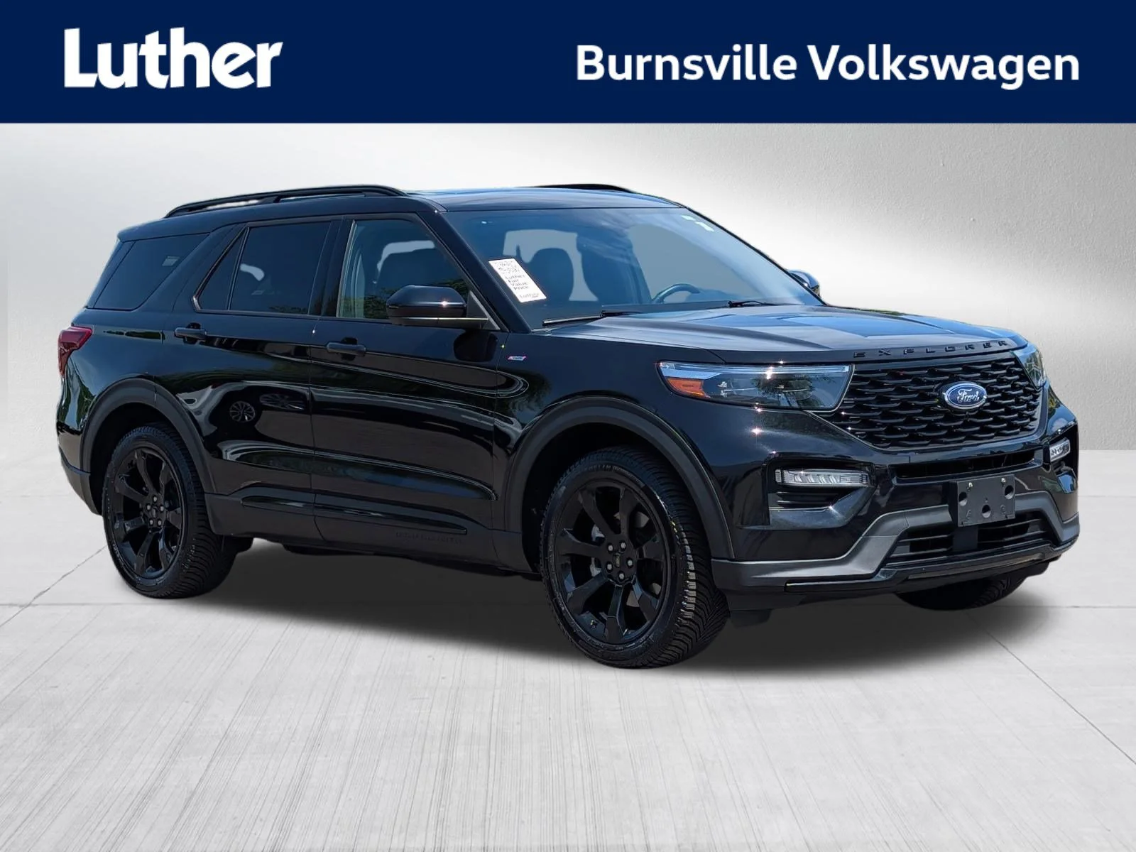 2023 Ford Explorer ST-LINE 4WD's photo