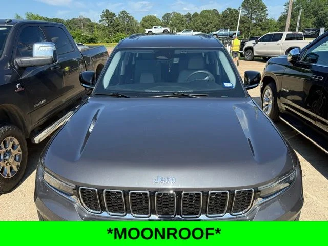 Used 2023 Gray Jeep Overland image 9