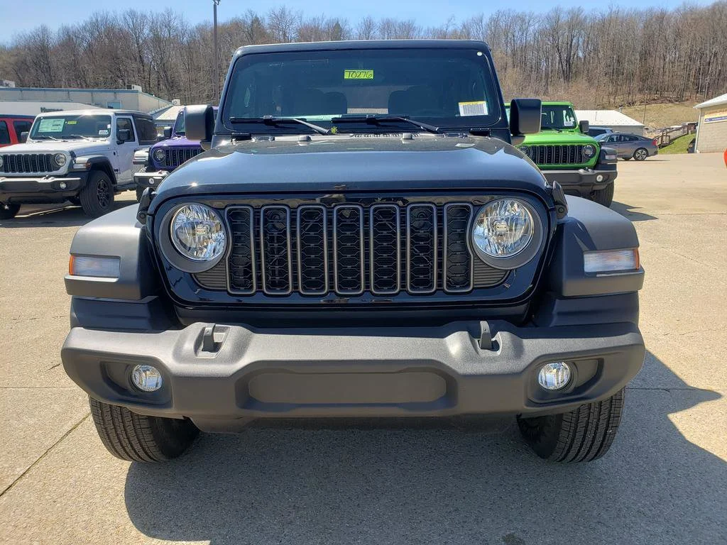 New 2026 Black Clear-Coat Exterior Paint Jeep Sport image 9